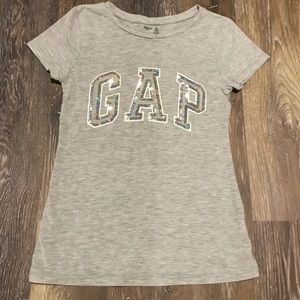 Girls GAP tshirt sz 7/8